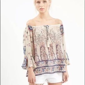 3/$25 TopShop Off the Shoulder Peasant  Top Size 8